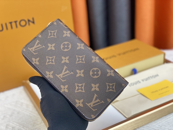 LVコピーウォレット背面デザイン